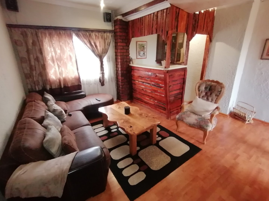 4 Bedroom Property for Sale in Vanes Estate Eastern Cape